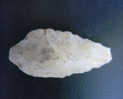 Middle Archaic projectile point (c. 5100-4500 BCE).