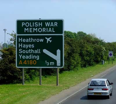 Polish-War-memorial