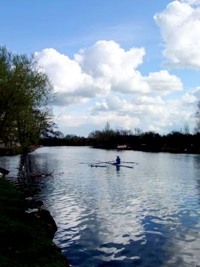 Thames-at-Oxford-with-Rower