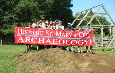 The 2013 HSMC Archaeological Field School.