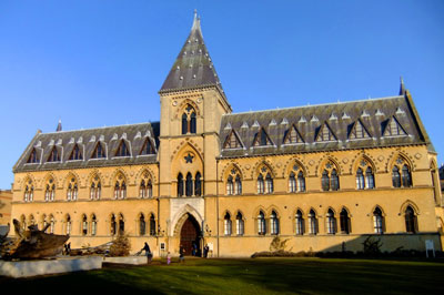 Pitt-Rivers-Museum-entrance